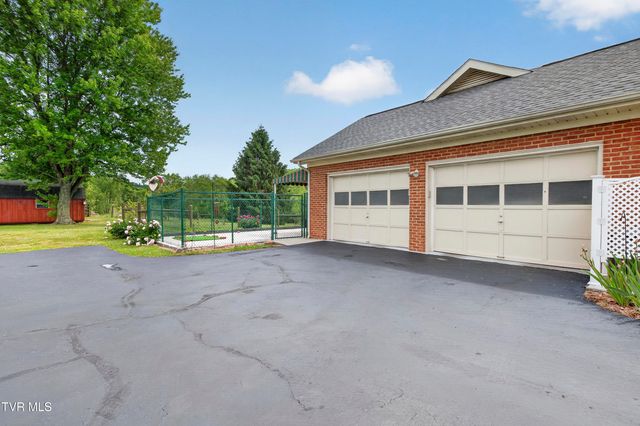 18158 Old Jonesboro Road, Abingdon, VA 24211
