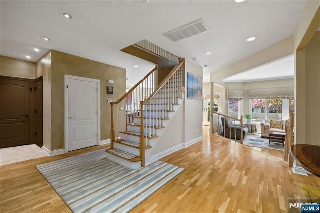 54 Van Nostrand Avenue, Englewood Cliffs, NJ 07632