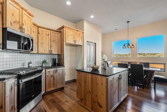 2 Bobcat Court, Placitas, NM 87043