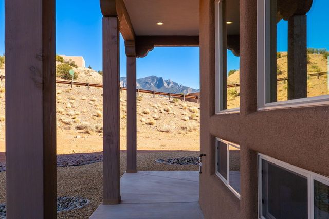 2 Bobcat Court, Placitas, NM 87043