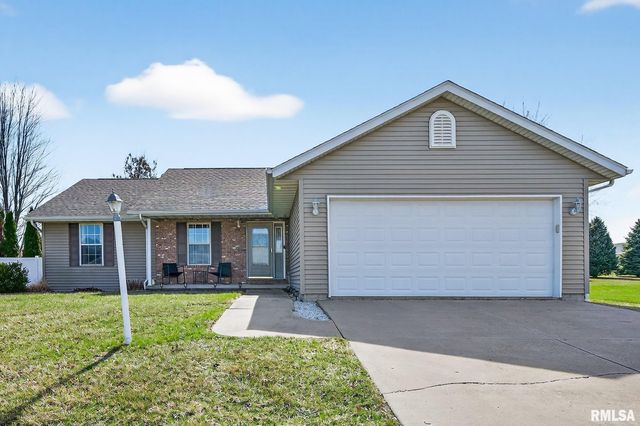 102 WILDFLOWER Avenue, Metamora, IL 61548