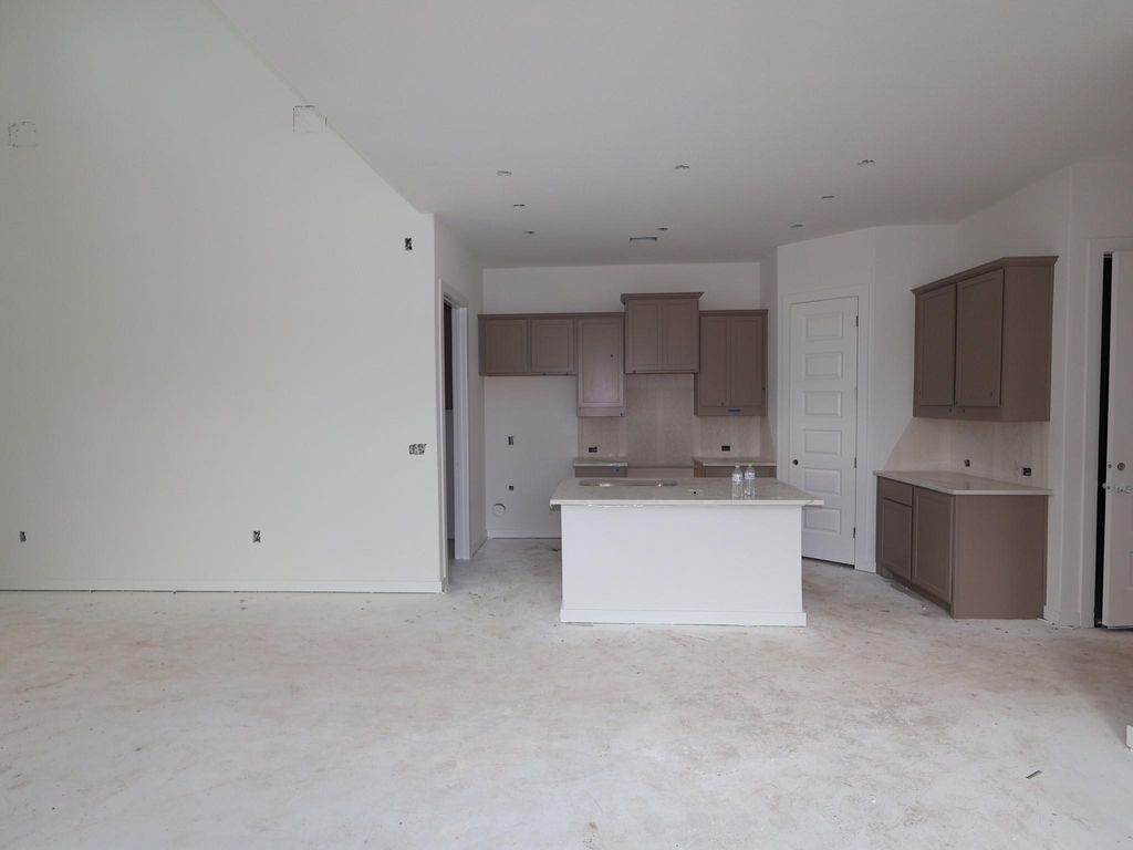 2237 Spokane DR, Leander, TX 78641