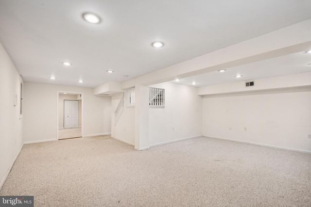 1419 BAYSHIRE LN, Herndon, VA 20170