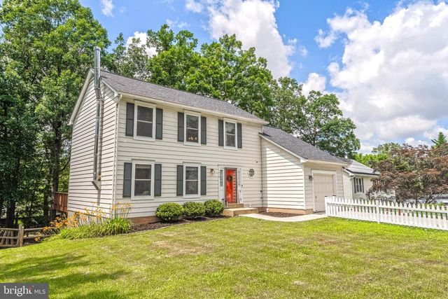 1419 BAYSHIRE LN, Herndon, VA 20170