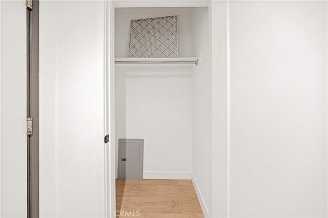 10326 Almayo Avenue 201, Los Angeles, CA 90064