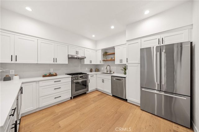 10326 Almayo Avenue 201, Los Angeles, CA 90064