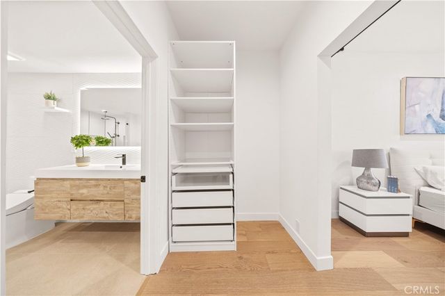 10326 Almayo Avenue 201, Los Angeles, CA 90064