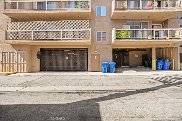 10326 Almayo Avenue 201, Los Angeles, CA 90064