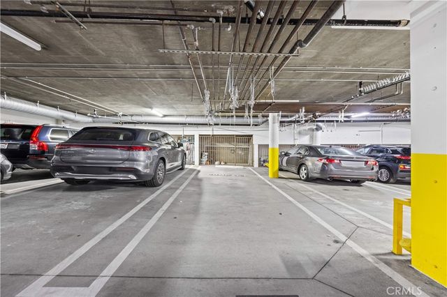 10326 Almayo Avenue 201, Los Angeles, CA 90064