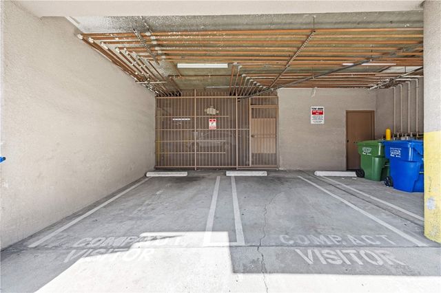 10326 Almayo Avenue 201, Los Angeles, CA 90064