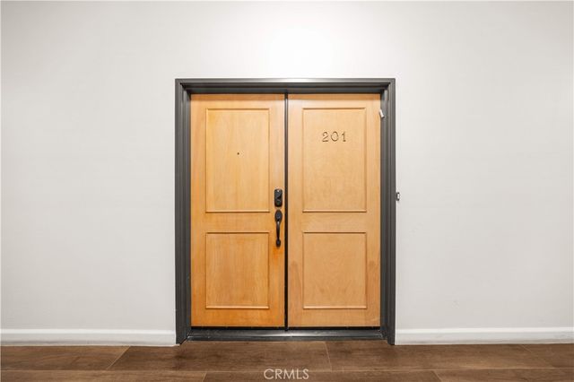 10326 Almayo Avenue 201, Los Angeles, CA 90064