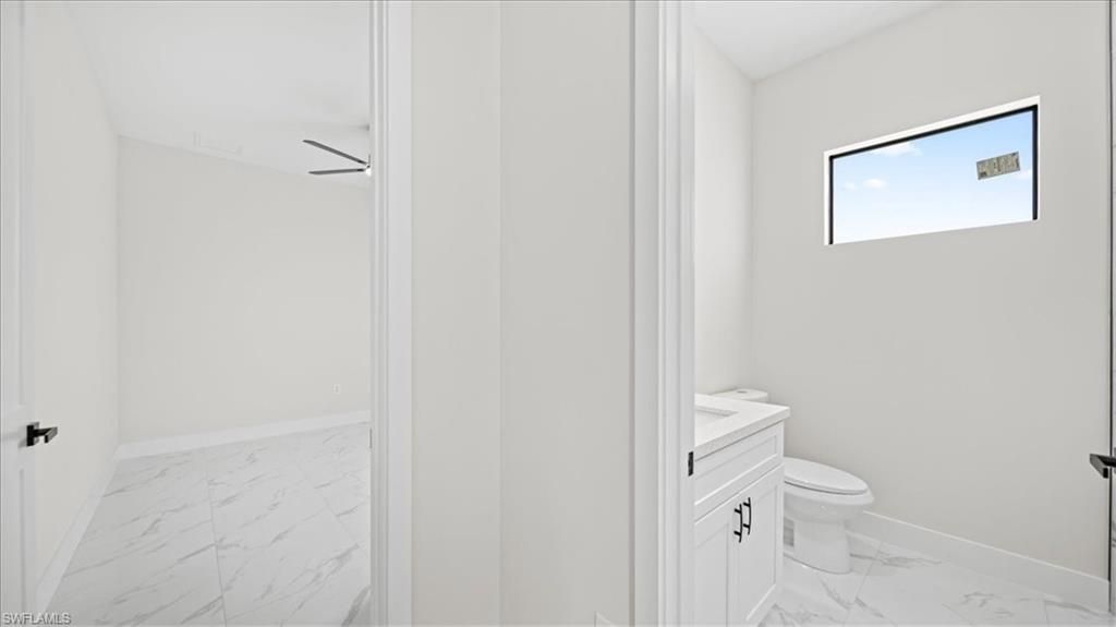 Image 17 of property listing at 18 NE 11th LN, Cape Coral, FL 33909