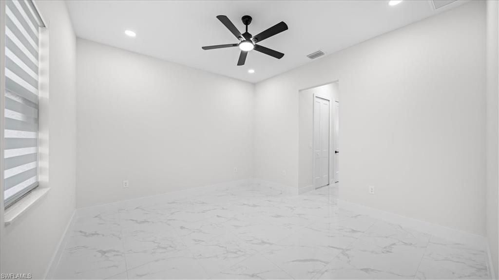 Image 20 of property listing at 18 NE 11th LN, Cape Coral, FL 33909