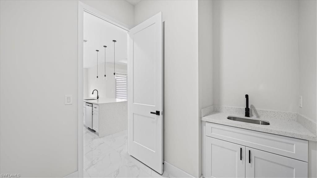 Image 24 of property listing at 18 NE 11th LN, Cape Coral, FL 33909