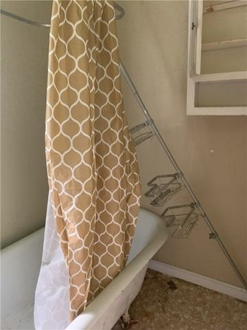 1512 Grimes St, New Castle, PA 16101