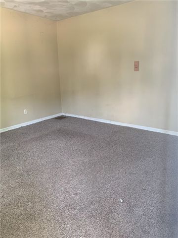 1512 Grimes St, New Castle, PA 16101