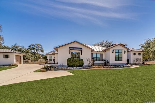 148 Woodland, Fair Oaks Ranch, TX 78015