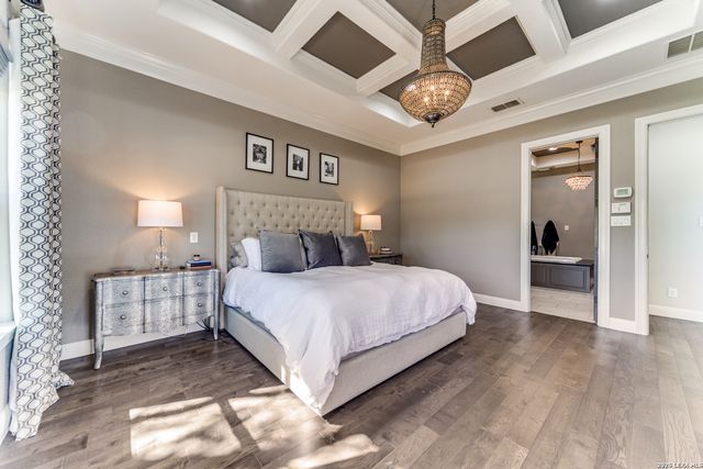 148 Woodland, Fair Oaks Ranch, TX 78015