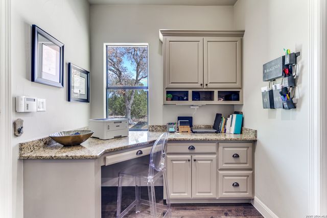 148 Woodland, Fair Oaks Ranch, TX 78015