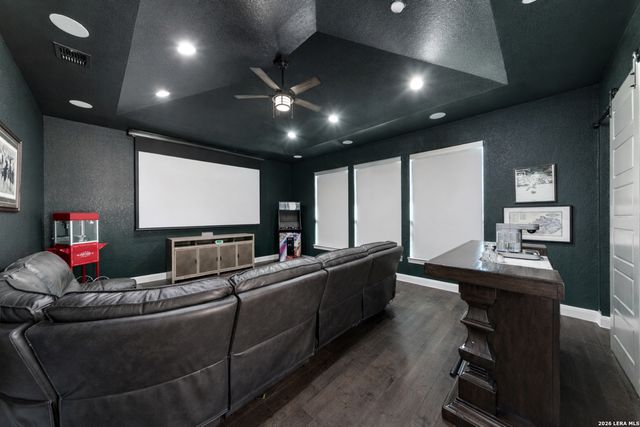 148 Woodland, Fair Oaks Ranch, TX 78015