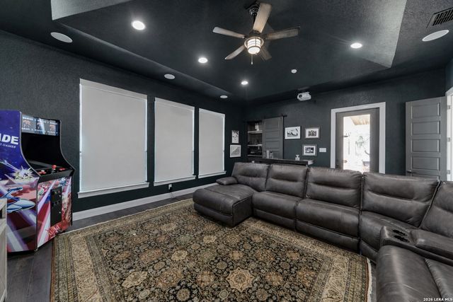 148 Woodland, Fair Oaks Ranch, TX 78015