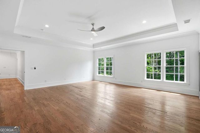 4847 Basingstoke Drive W, Suwanee, GA 30024
