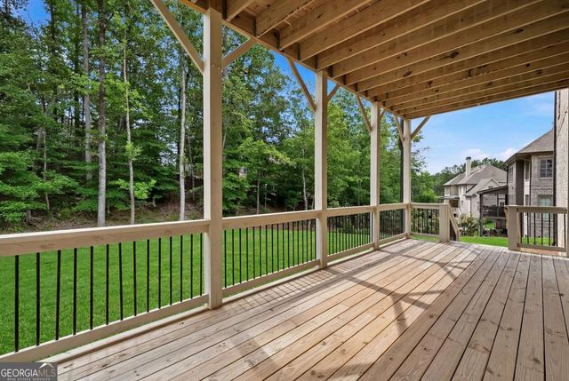 4847 Basingstoke Drive W, Suwanee, GA 30024