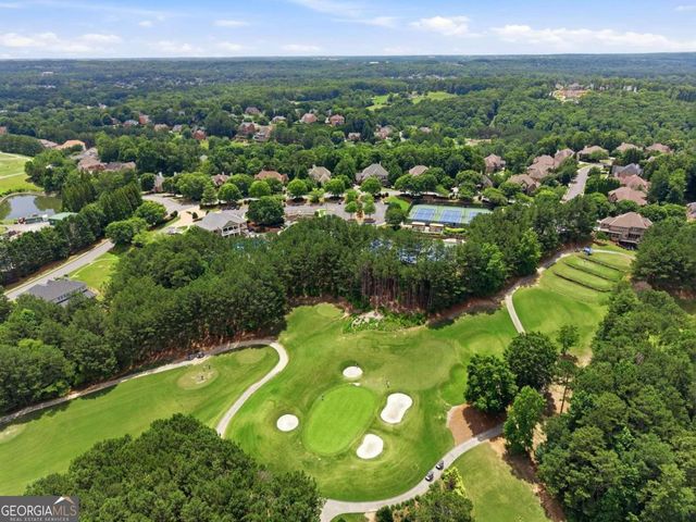 4847 Basingstoke Drive W, Suwanee, GA 30024