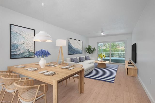 72 7th ST S 108, Naples, FL 34102