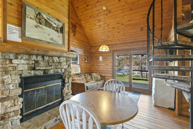 857 Canyon Road, Wisconsin Dells, WI 53965