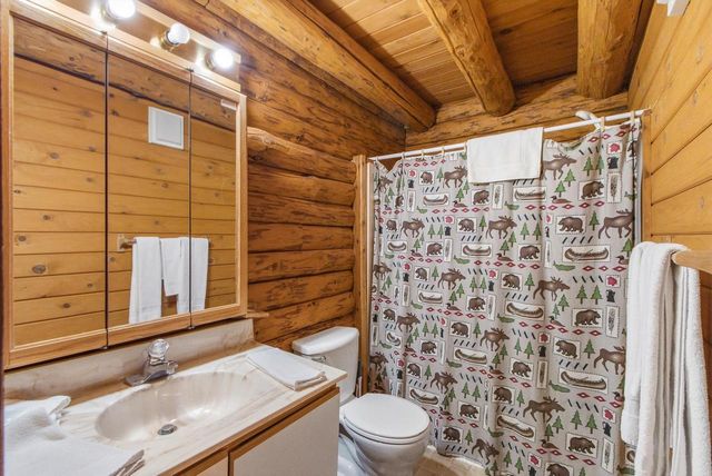 857 Canyon Road, Wisconsin Dells, WI 53965