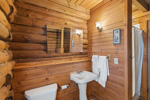 857 Canyon Road, Wisconsin Dells, WI 53965