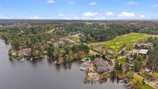857 Canyon Road, Wisconsin Dells, WI 53965