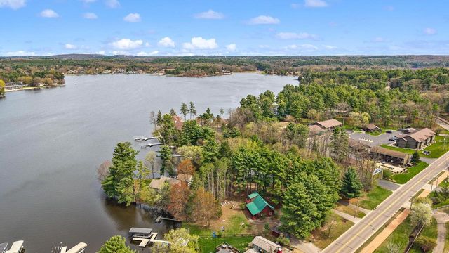 857 Canyon Road, Wisconsin Dells, WI 53965