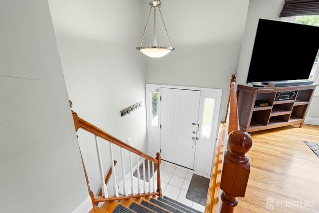 13 Fishel Road, Edison, NJ 08820