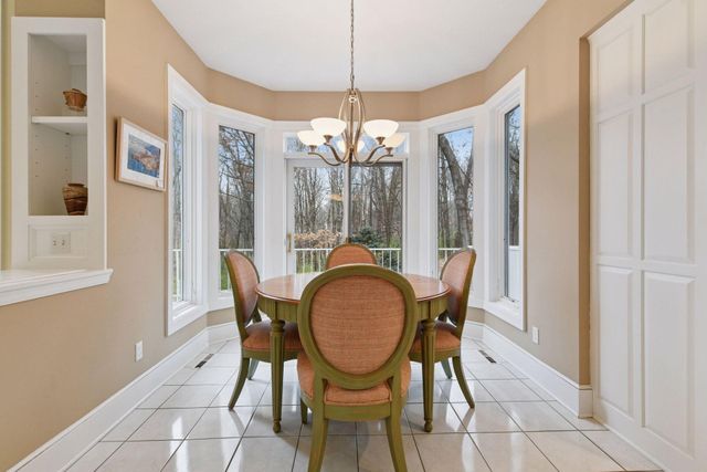 19875 Andover Place, Deephaven, MN 55331