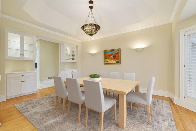 19875 Andover Place, Deephaven, MN 55331