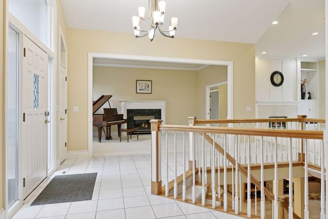 19875 Andover Place, Deephaven, MN 55331