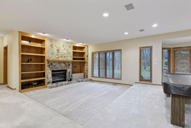 19875 Andover Place, Deephaven, MN 55331