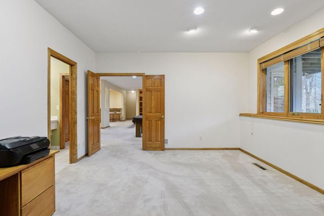 19875 Andover Place, Deephaven, MN 55331