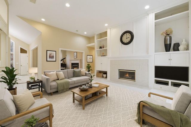 19875 Andover Place, Deephaven, MN 55331