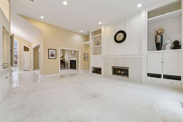 19875 Andover Place, Deephaven, MN 55331