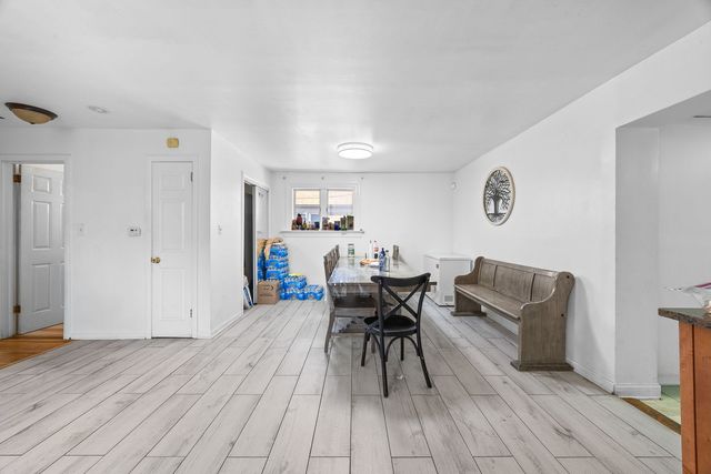 8035 S Kolin Avenue, Chicago, IL 60652