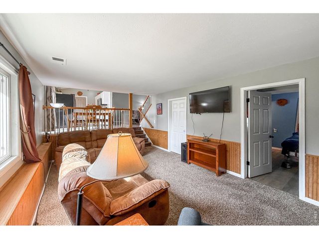 2109 Daley Dr, Longmont, CO 80501