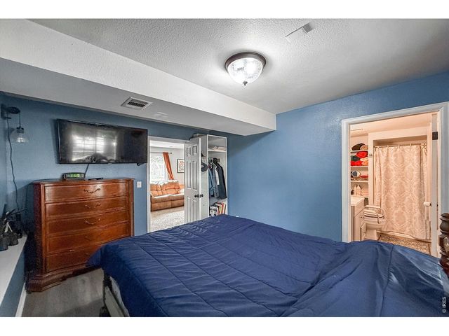 2109 Daley Dr, Longmont, CO 80501