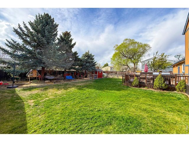 2109 Daley Dr, Longmont, CO 80501