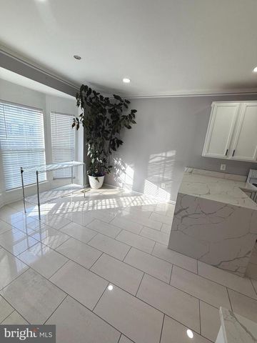 8362 MILLWOOD DR, Springfield, VA 22152