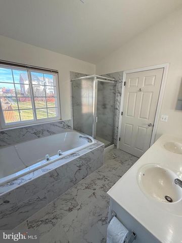 8362 MILLWOOD DR, Springfield, VA 22152