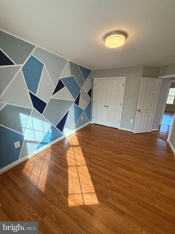 8362 MILLWOOD DR, Springfield, VA 22152