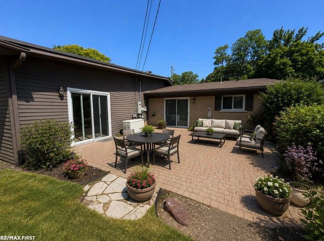 20210 Anita Street, Clinton Township, MI 48036